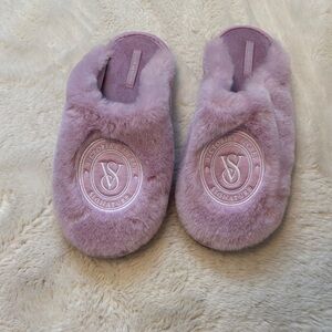Victoria's Secret Lavender Plush Slippers